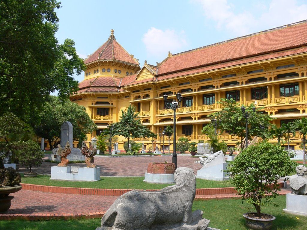 Bảo tàng lịch sử Việt Nam Hà nội | Mytour.vn
